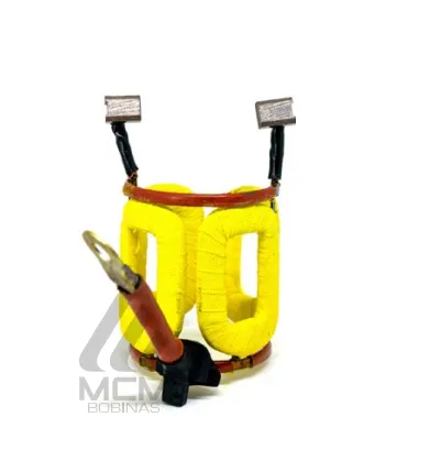 [4105] 4105 BOB. MITSUBISHI PEQUENA 12V